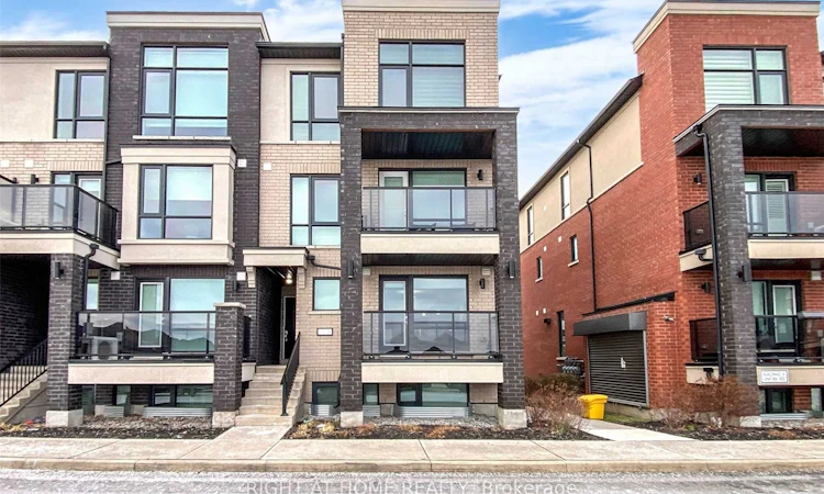 82-100 Dufay Road