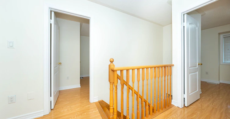 Main & Upper-272 Duncan Lane, Milton, ON, L9T 7A8 - 13