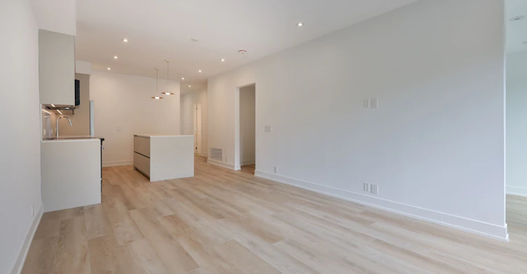 2-266 Indian Grove, Toronto, ON, M6P 2H5 - 4