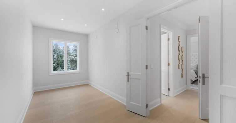 Main & 2nd Floor-42 Agar Crescent, Toronto, ON, M9B 5A6 - 33