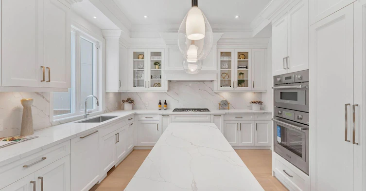 Main & 2nd Floor-42 Agar Crescent, Toronto, ON, M9B 5A6 - 18