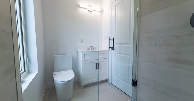Laneway-62 Hartley Avenue, Toronto, ON, M6E 4E8 - 10