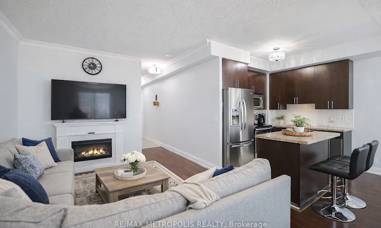 PH16-1070 Sheppard Avenue W