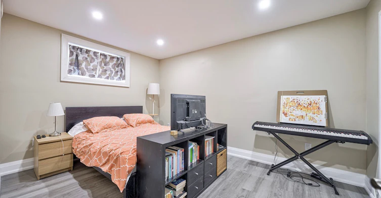 Basement-14 Stephen Drive, Toronto, ON, M8Y 3M5 - 7