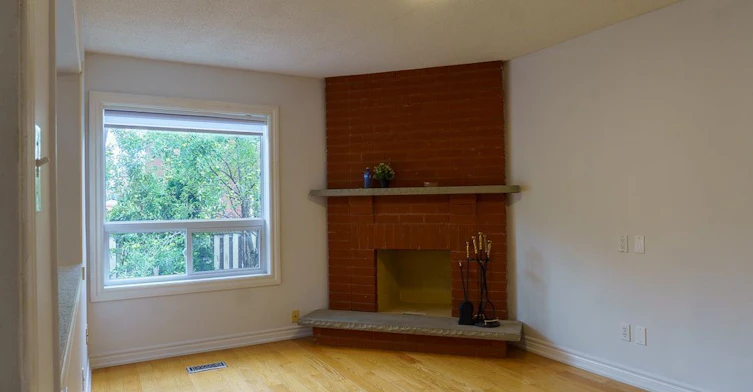 1048 Charminster Crescent, Mississauga, ON, L5V 1R1 - 4