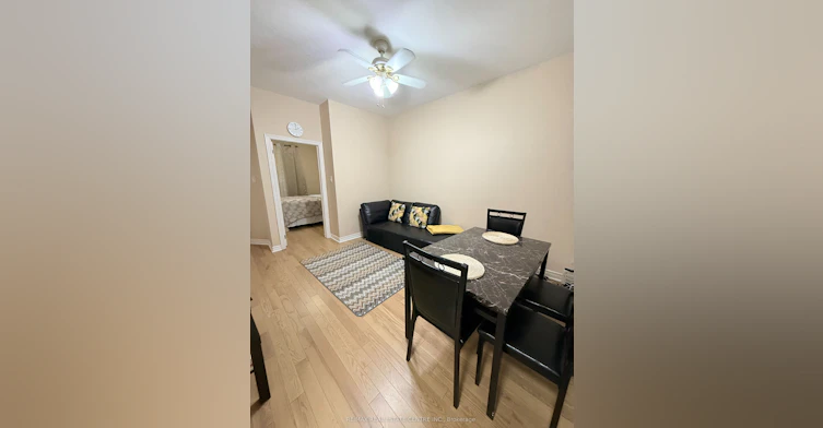 6 Ray Avenue, Toronto, ON, M6M 2A8 - 5