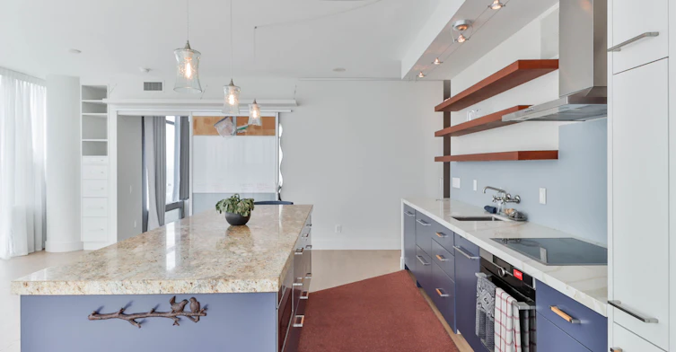 2110-105 The Queensway N/A, Toronto, ON, M6S 5B5 - 4