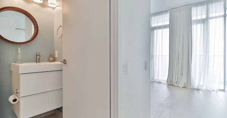 2110-105 The Queensway N/A, Toronto, ON, M6S 5B5 - 23