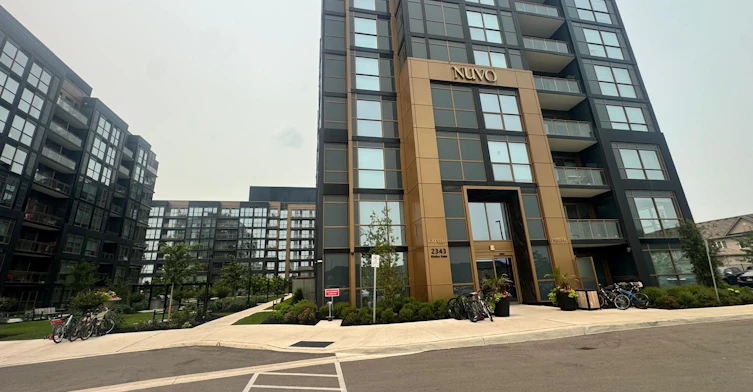 639-2343 Khalsa Gate E, Oakville, ON, L6M 5R6 - 3