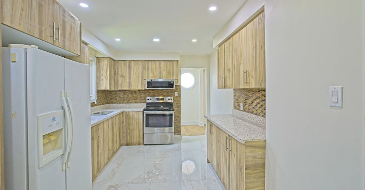 Upper-4 Fallway Road, Brampton, ON, L6V 3H2 - 9