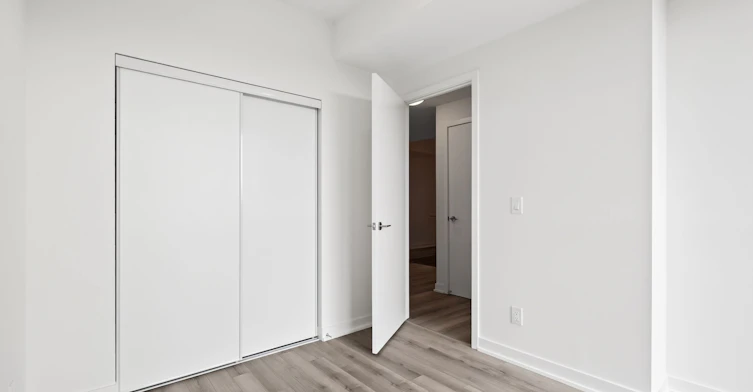 411-3071 Trafalgar Road, Oakville, ON, L6H 8C6 - 29