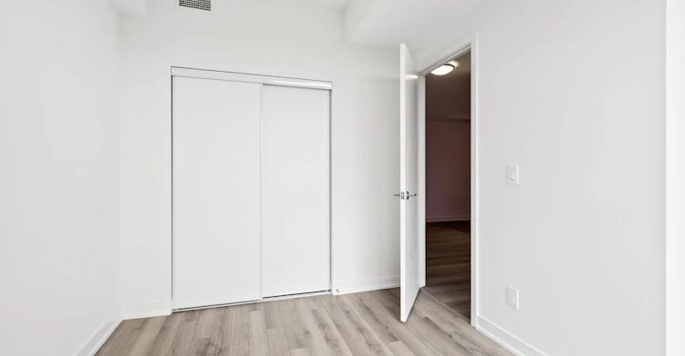 411-3071 Trafalgar Road, Oakville, ON, L6H 8C6 - 30