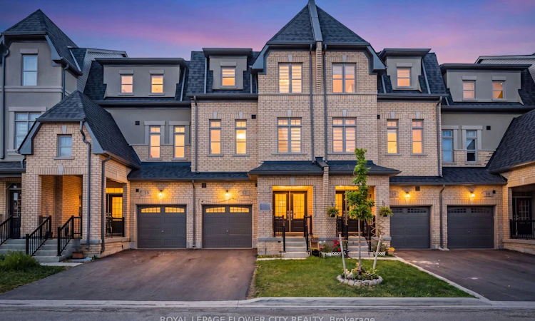 62 Foxsparrow Road