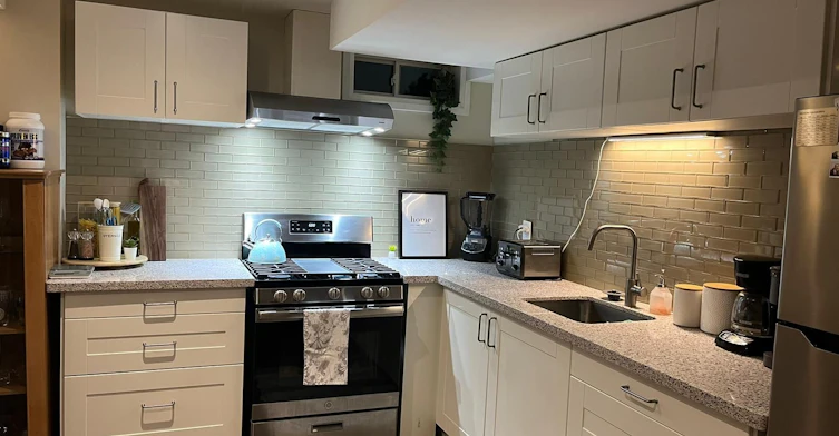1543 Polesden Drive, Mississauga, ON, L5G 4P8 - 5