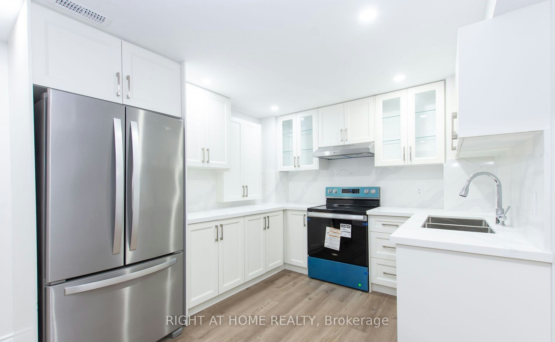 Bsmt-1112 Solomon Court, Milton, ON, L9T 8H1 - 3