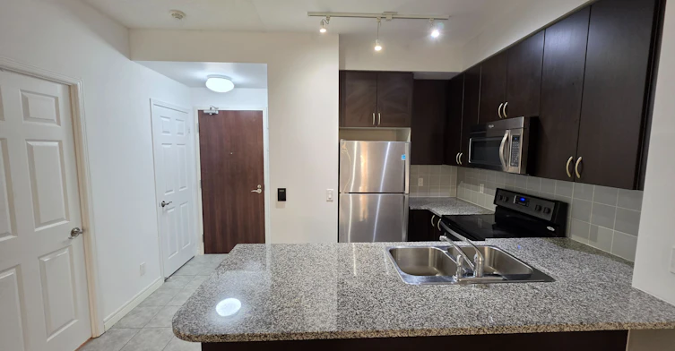 1807-339 Rathburn Road W, Mississauga, ON, L5B 0K6 - 7