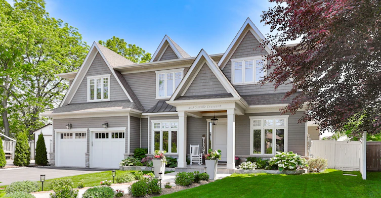 408 Saville Crescent, Oakville, ON, L6L 3T8