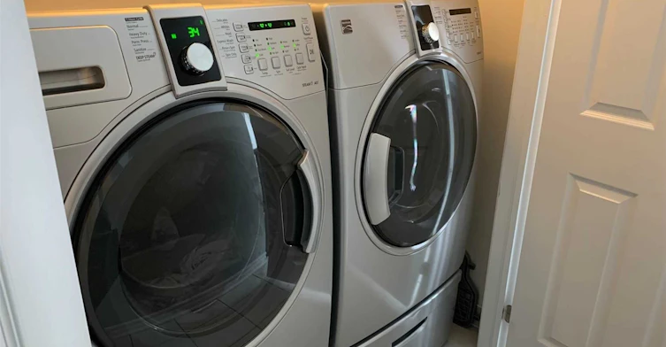 293 Eves Gate, Milton, ON, L9E 0A2 - 8
