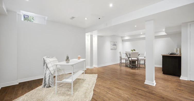 901 Knotty Pine Grove, Mississauga, ON, L5W 1J9 - 36