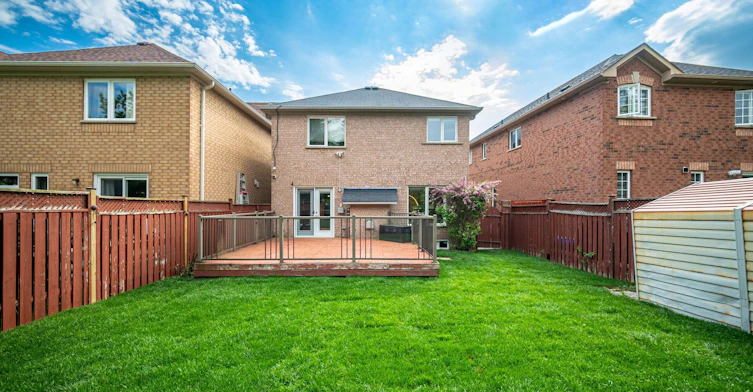 901 Knotty Pine Grove, Mississauga, ON, L5W 1J9 - 49