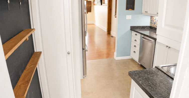 98 Foxwell Street, Toronto, ON, M6N 1Z5 - 9