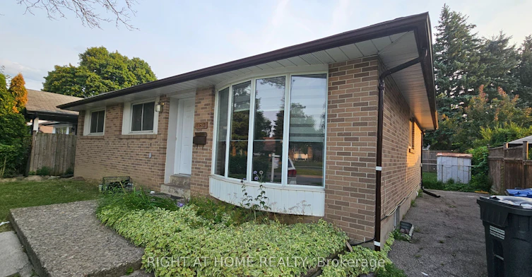 BSMT-163 Mcmurchy Avenue S, Brampton, ON, L6X 1Z2
