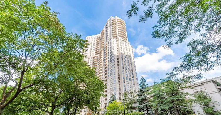 1804-35 Kingsbridge Garden Circle, Mississauga, ON, L5R 3Z5