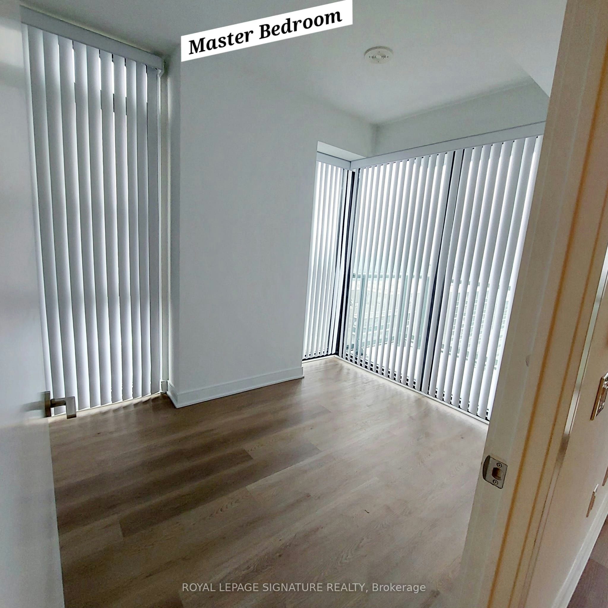 1314-86 Dundas Street E, Mississauga, ON, L5A 0B1 - 2