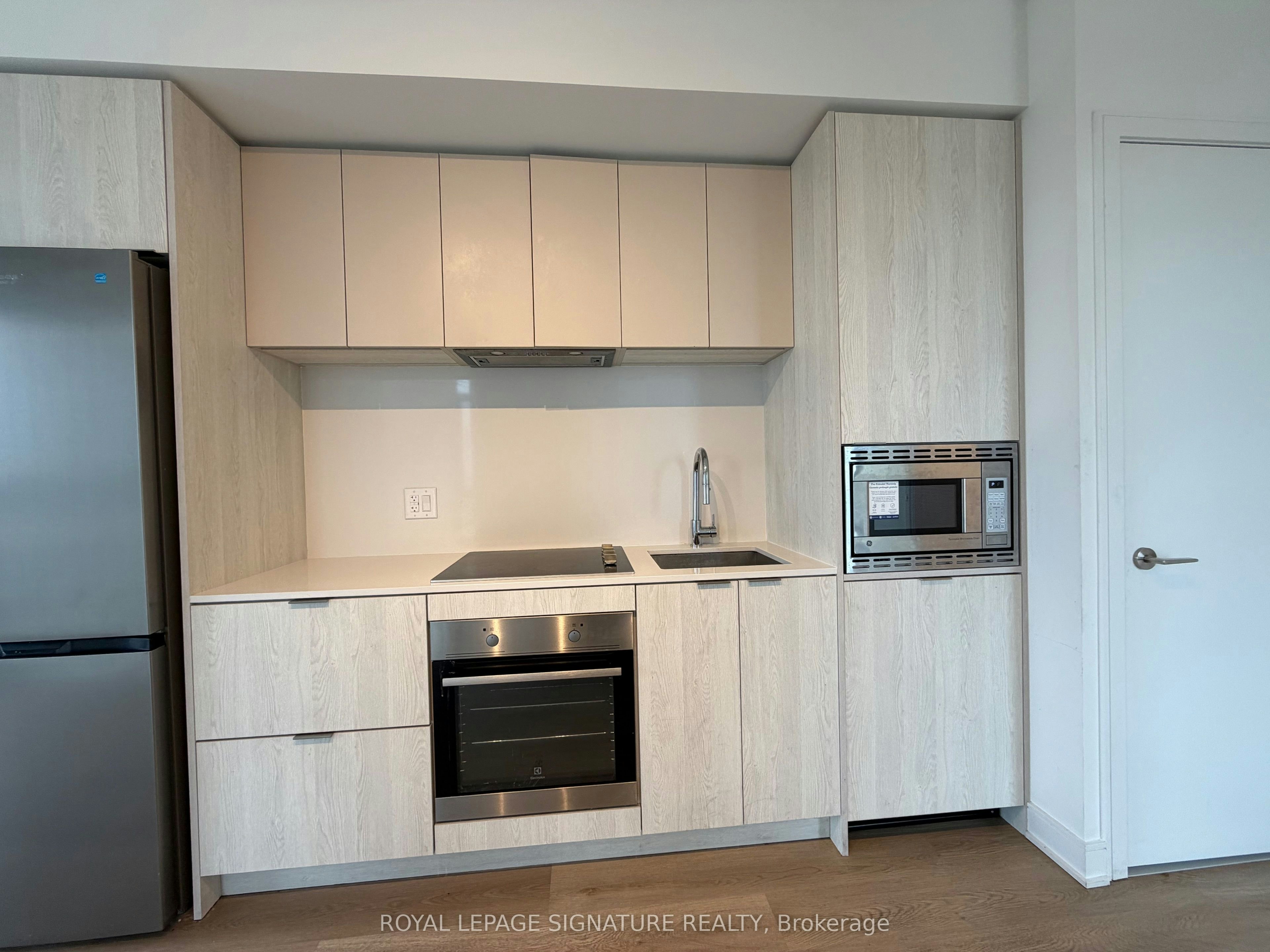 1314-86 Dundas Street E, Mississauga, ON, L5A 0B1 - 12