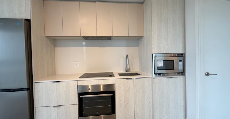 1314-86 Dundas Street E, Mississauga, ON, L5A 0B1 - 12