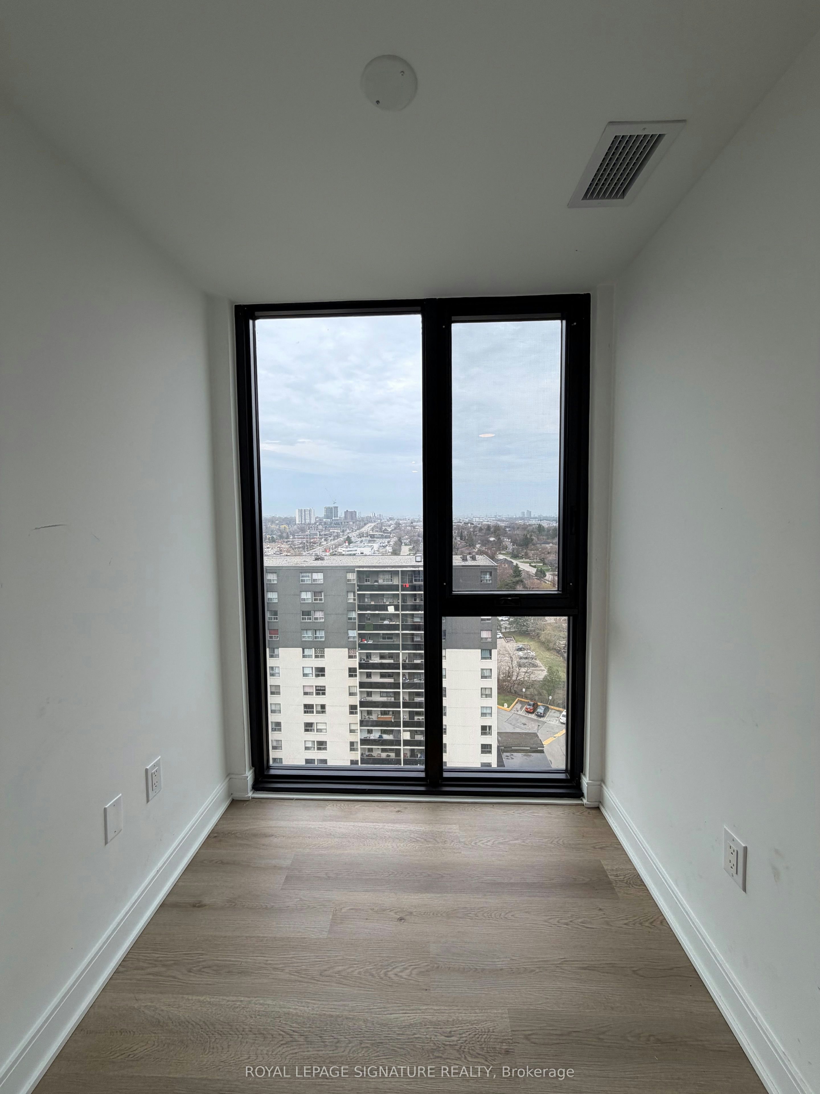 1314-86 Dundas Street E, Mississauga, ON, L5A 0B1 - 8