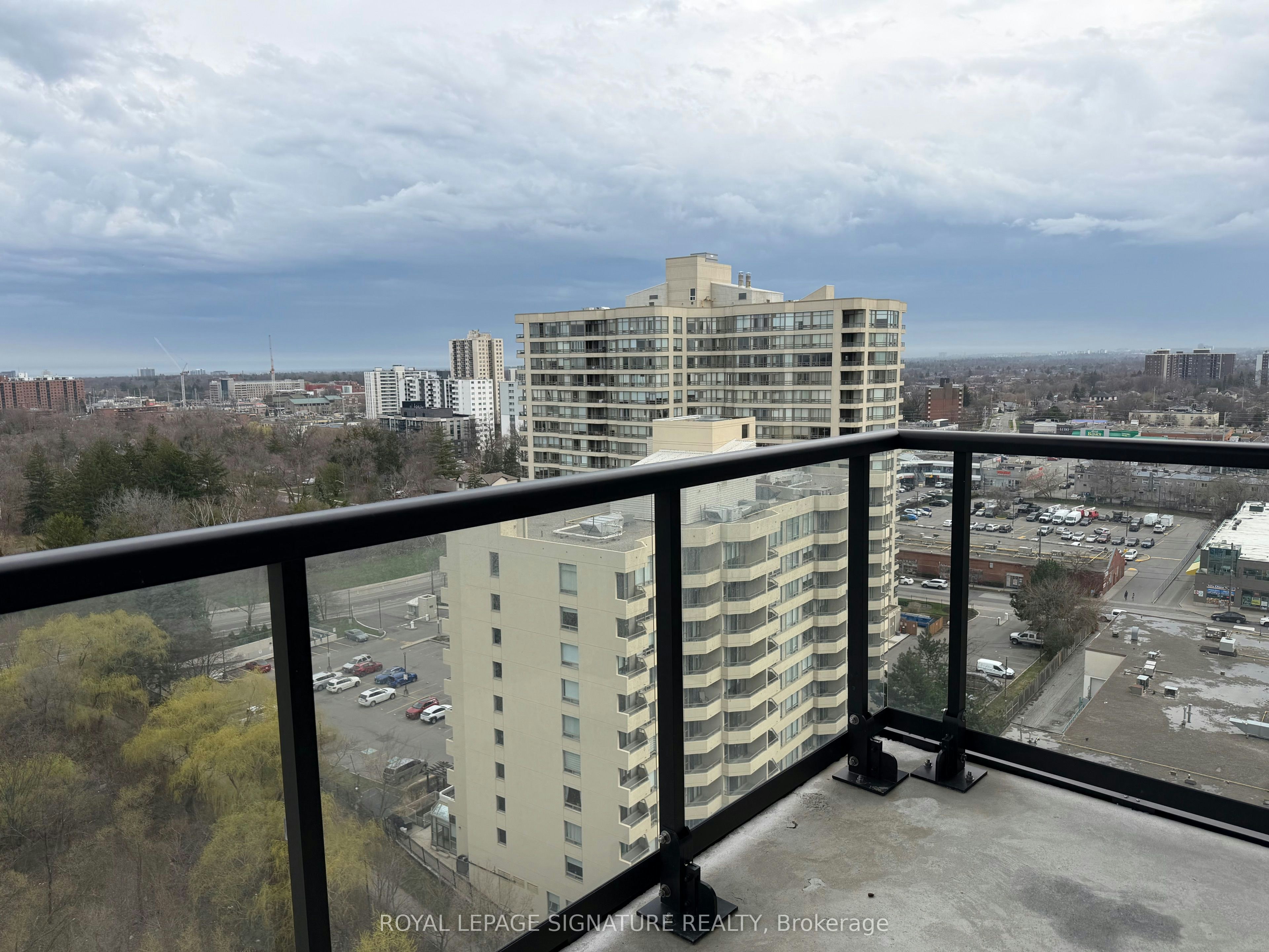 1314-86 Dundas Street E, Mississauga, ON, L5A 0B1 - 14