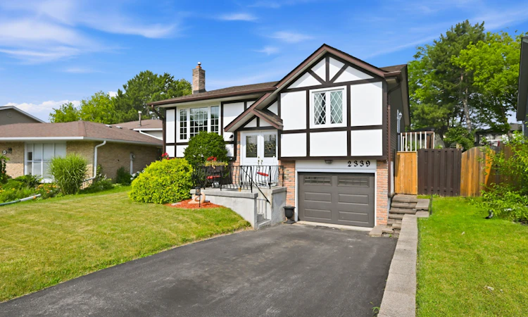 2339 Gillingham Drive