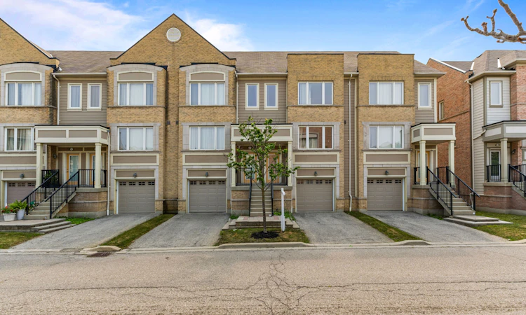 55-3050 Erin Centre Boulevard