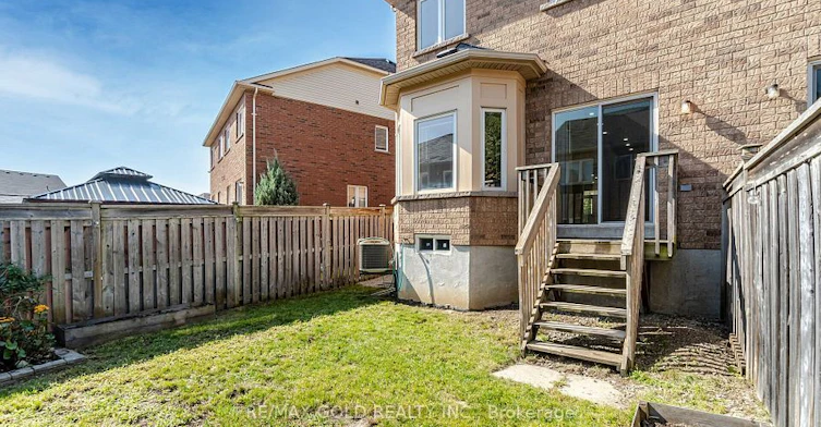 69 Portrush Trail, Brampton, ON, L6X 0R2 - 34