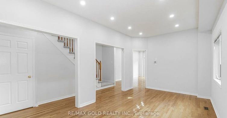69 Portrush Trail, Brampton, ON, L6X 0R2 - 5
