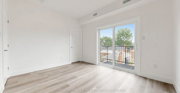 4-1927 Lawrence Avenue W, Toronto, ON, M9N 1G8 - 16