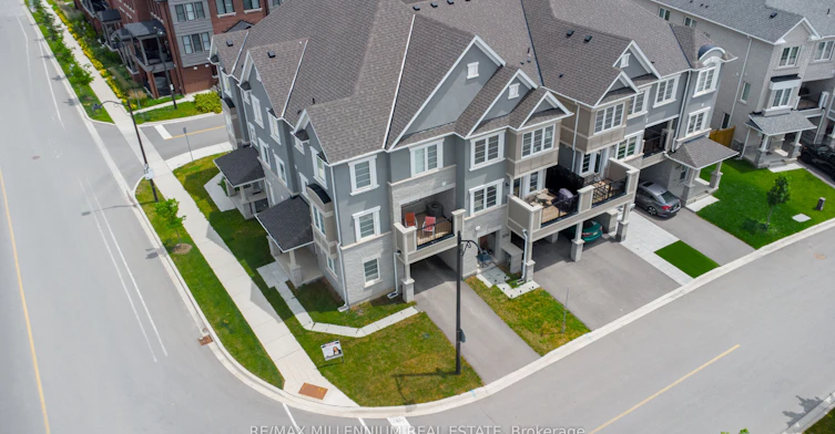 974 Hickory Crescent, Milton, ON, L9E 1P6
