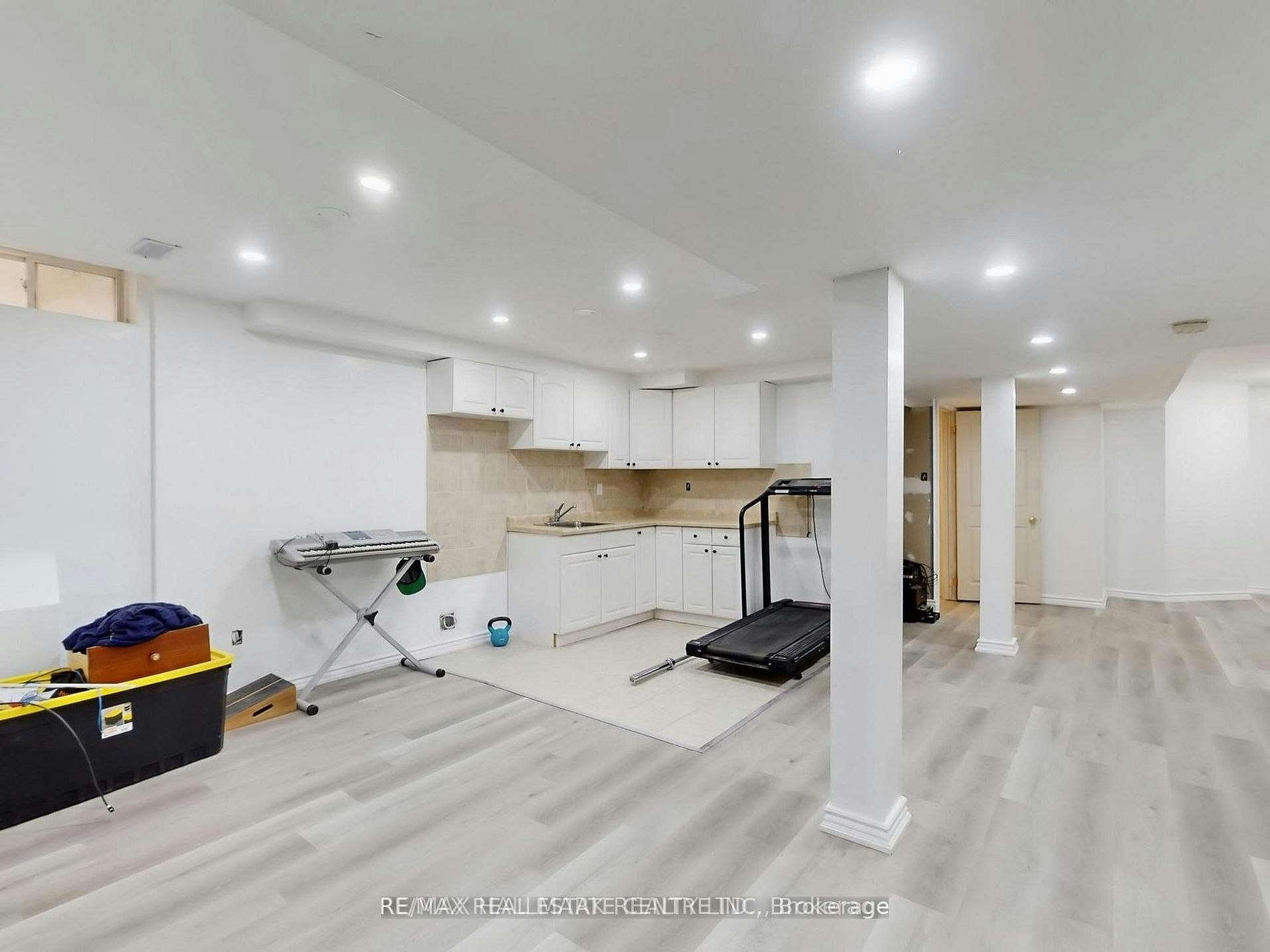 (Basement)-671 Deckhouse Court, Mississauga, ON, L5W 1P9 - 4