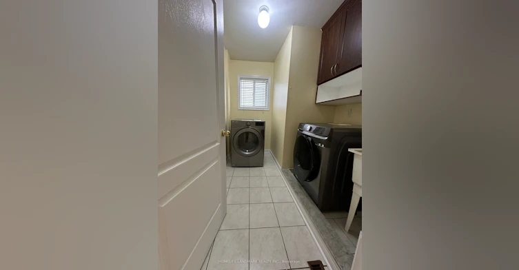 544 Matisse Place, Mississauga, ON, L5W 1M3 - 11