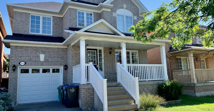 3173 High Springs Crescent, Mississauga, ON, L5B 4G6