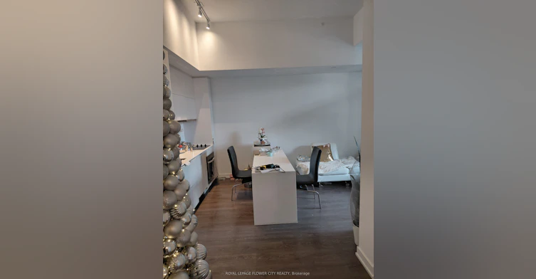 301-370 Martha Street, Burlington, ON, L7R 0G9 - 9