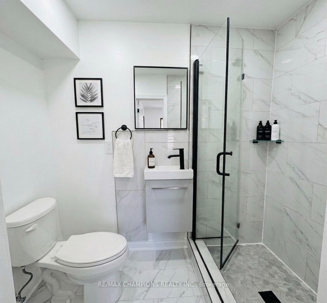 2nd Flr-196 Caledonia Road, Toronto, ON, M6E 4S7 - 6