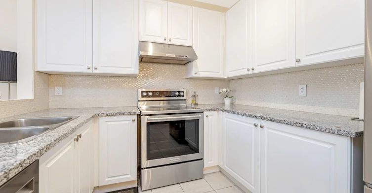 507 Bessborough Drive, Milton, ON, L9T 8V9 - 8