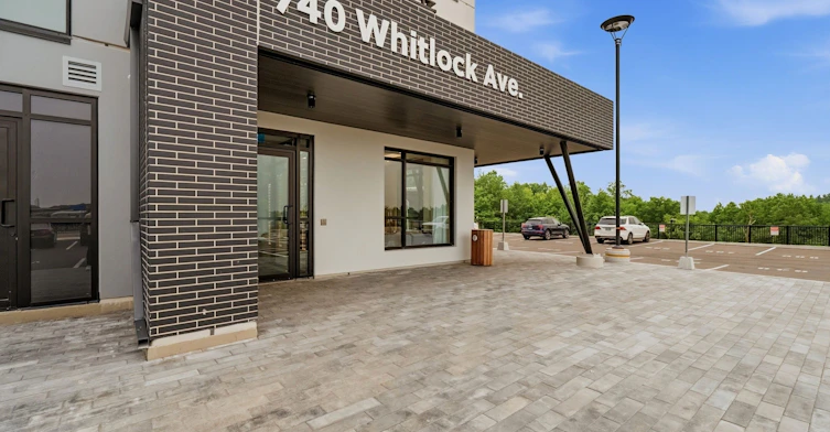 302-740 Whitlock Avenue, Milton, ON, L9E 2B6 - 3