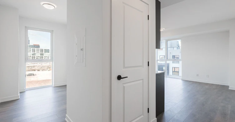 411-345 Wheat Boom Drive, Oakville, ON, L6H 7X5 - 3
