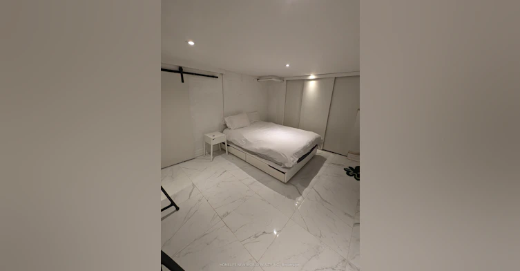 Lower-16 Laxton Avenue, Toronto, ON, M6K 1K9 - 22
