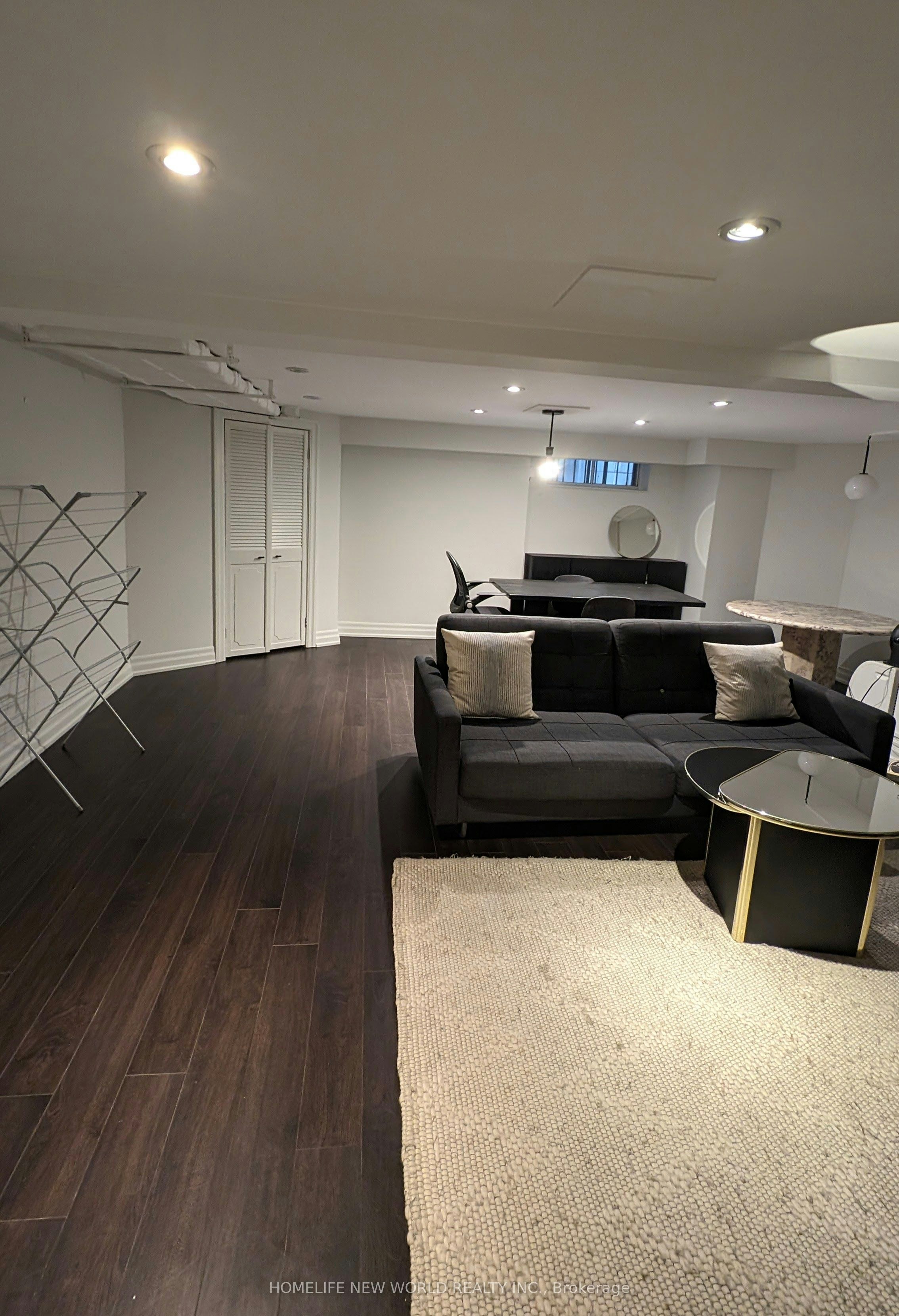 Lower-16 Laxton Avenue, Toronto, ON, M6K 1K9 - 4