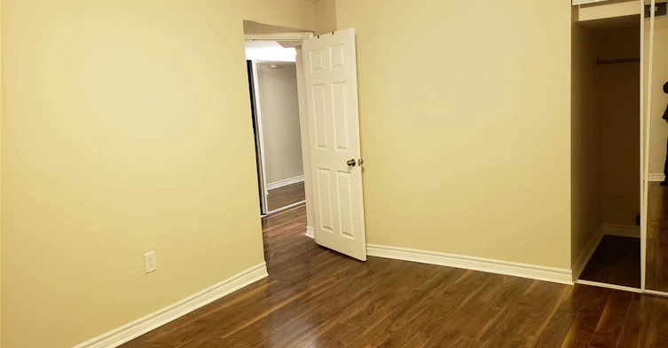 5483 Bellaggio Crescent, Mississauga, ON, L5V 0C6 - 13