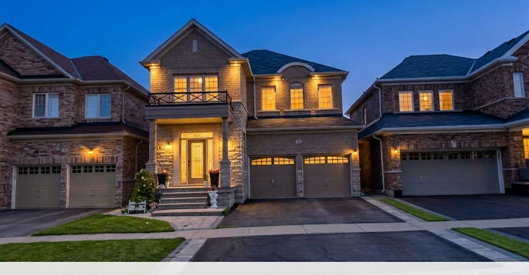 80 Midcrest Circle, Brampton, ON, L6Y 0B7